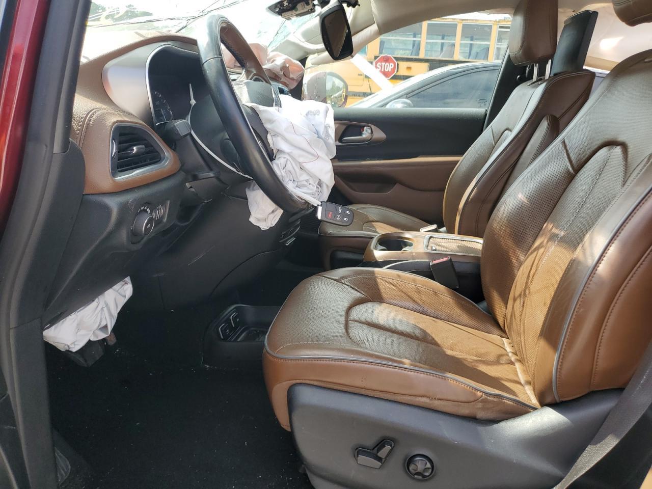 2018 Chrysler Pacifica Limited - Image 7