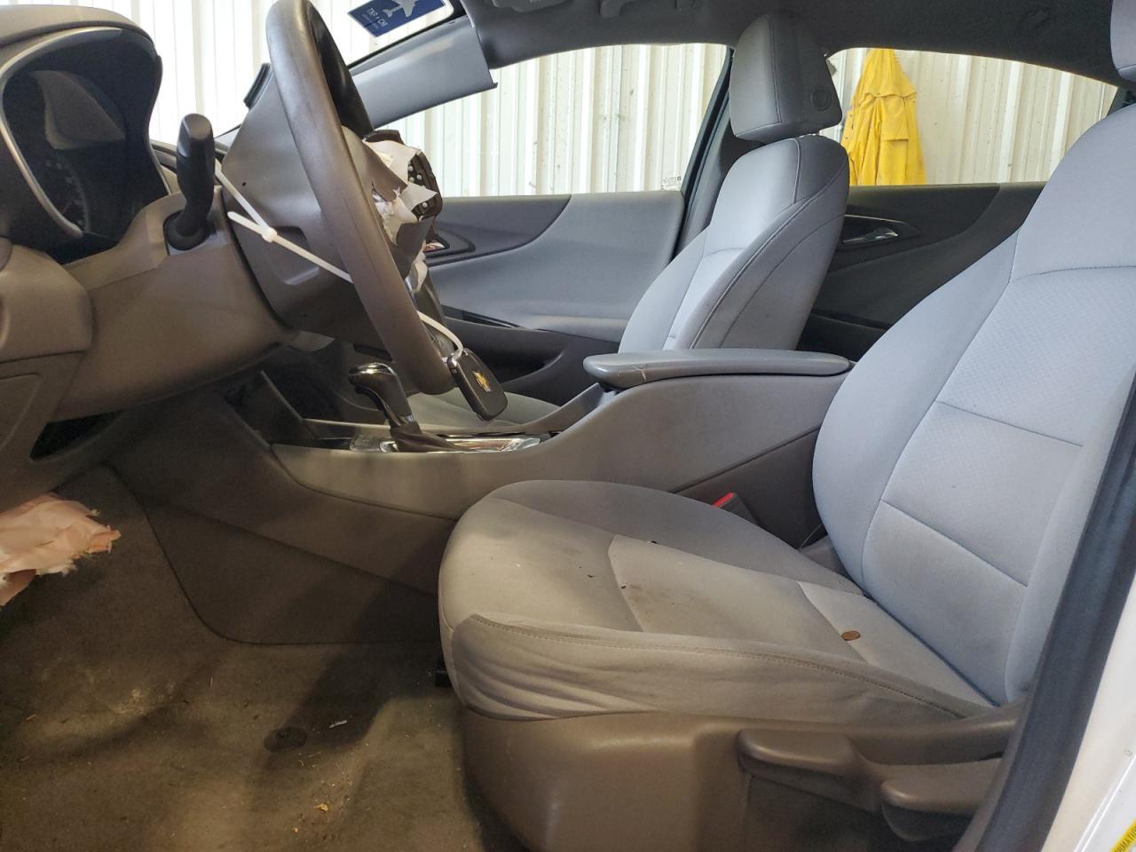 2016 Chevrolet Malibu L - Image 7