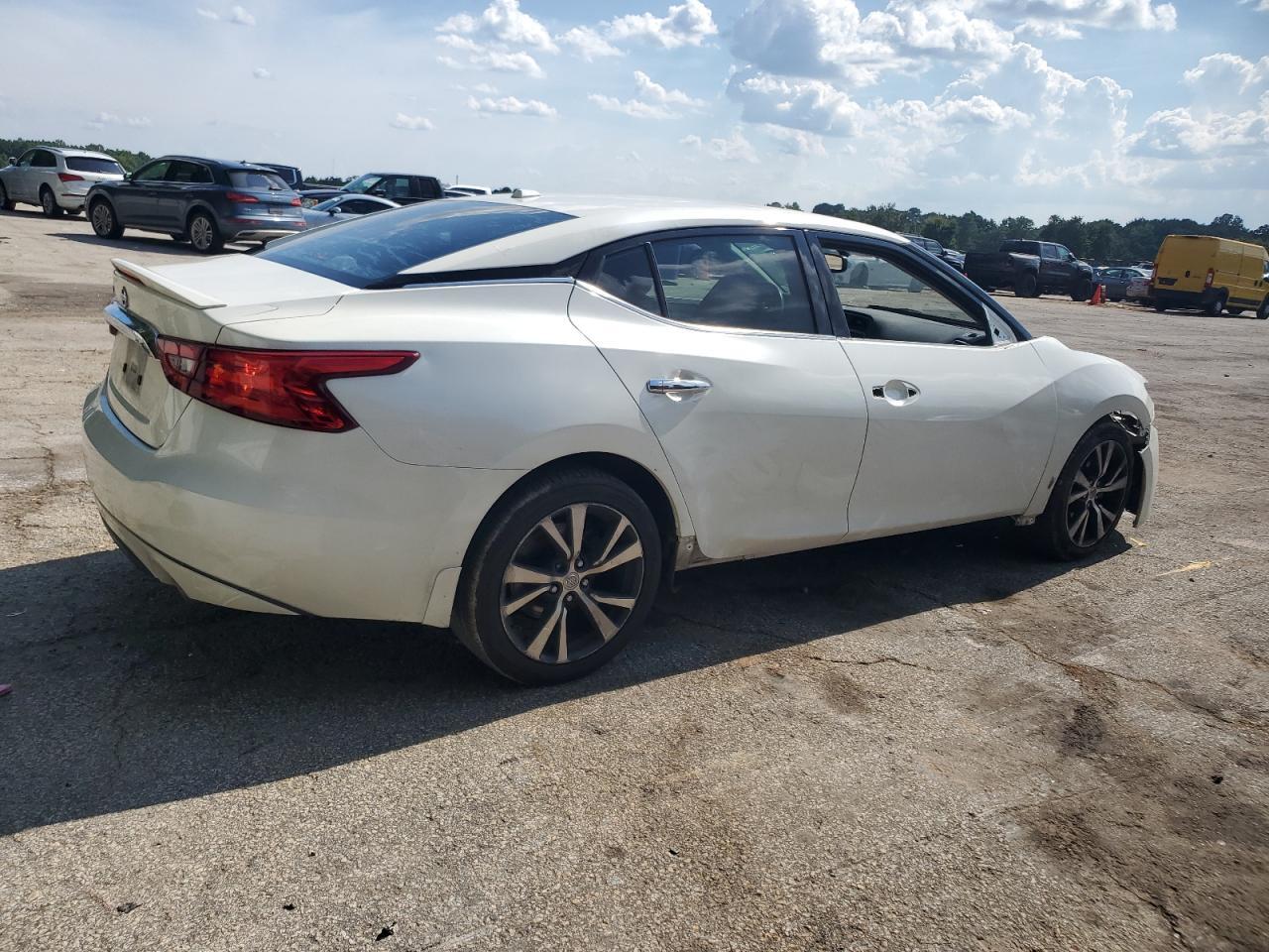2016 Nissan Maxima 3.5S - Фото 3