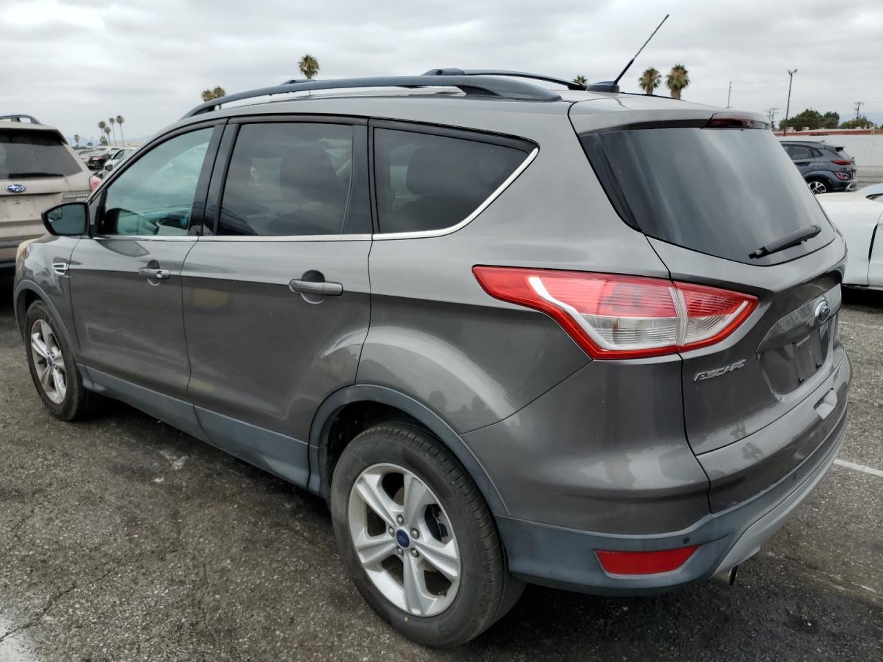 2013 Ford Escape Se - Фото 2