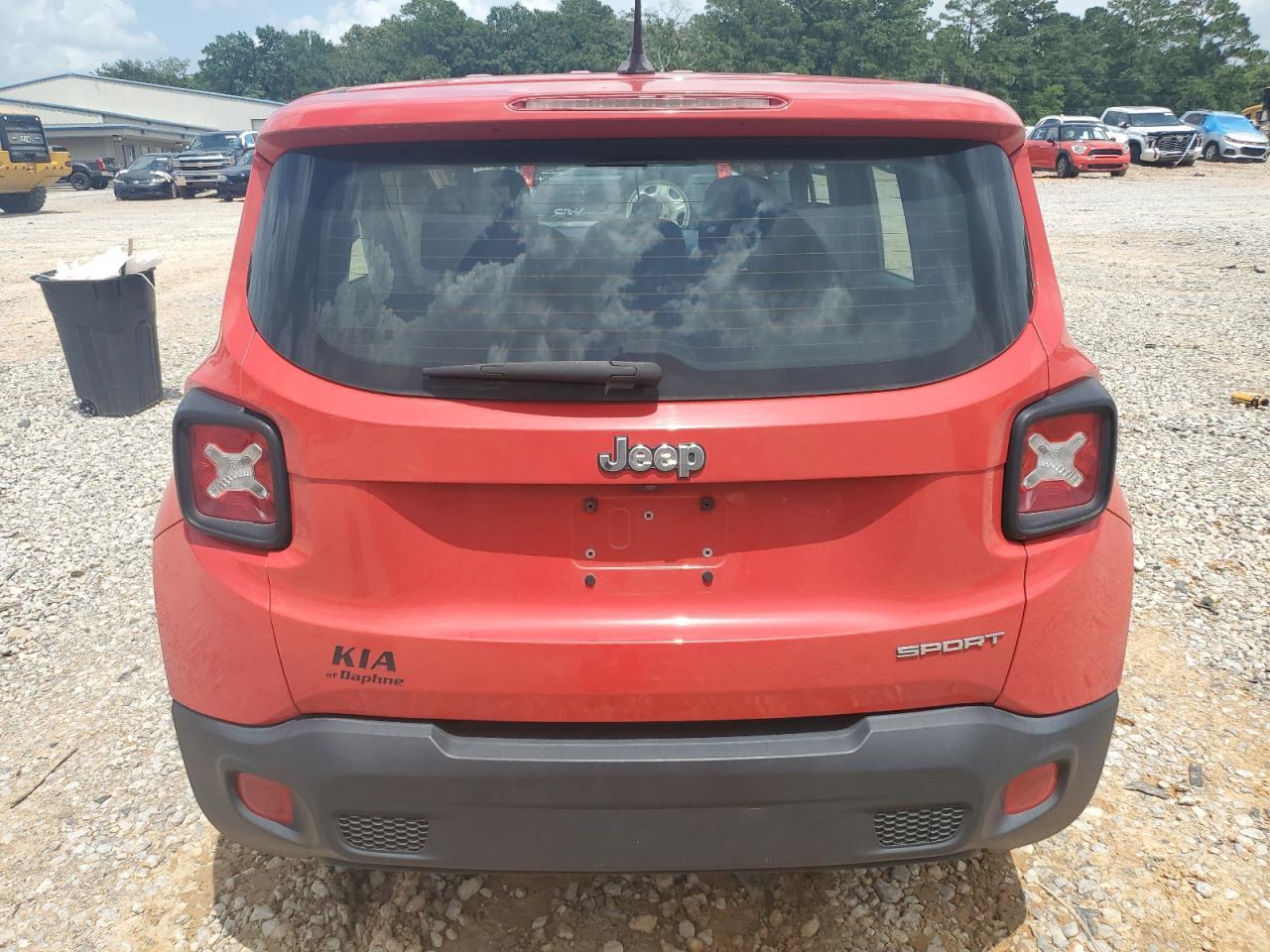 2016 Jeep Renegade Sport - Image 6