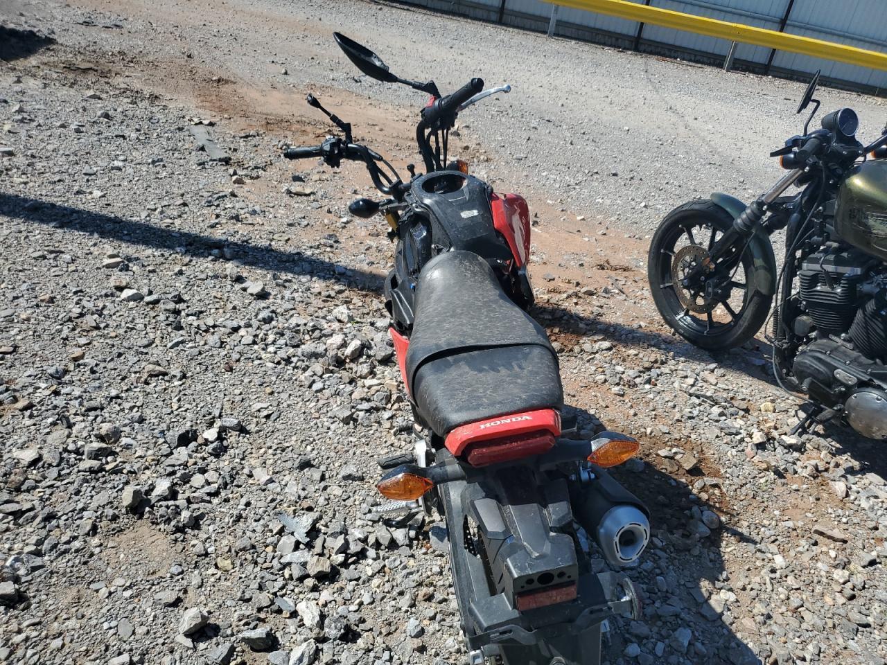 2025 Honda Grom - Image 4