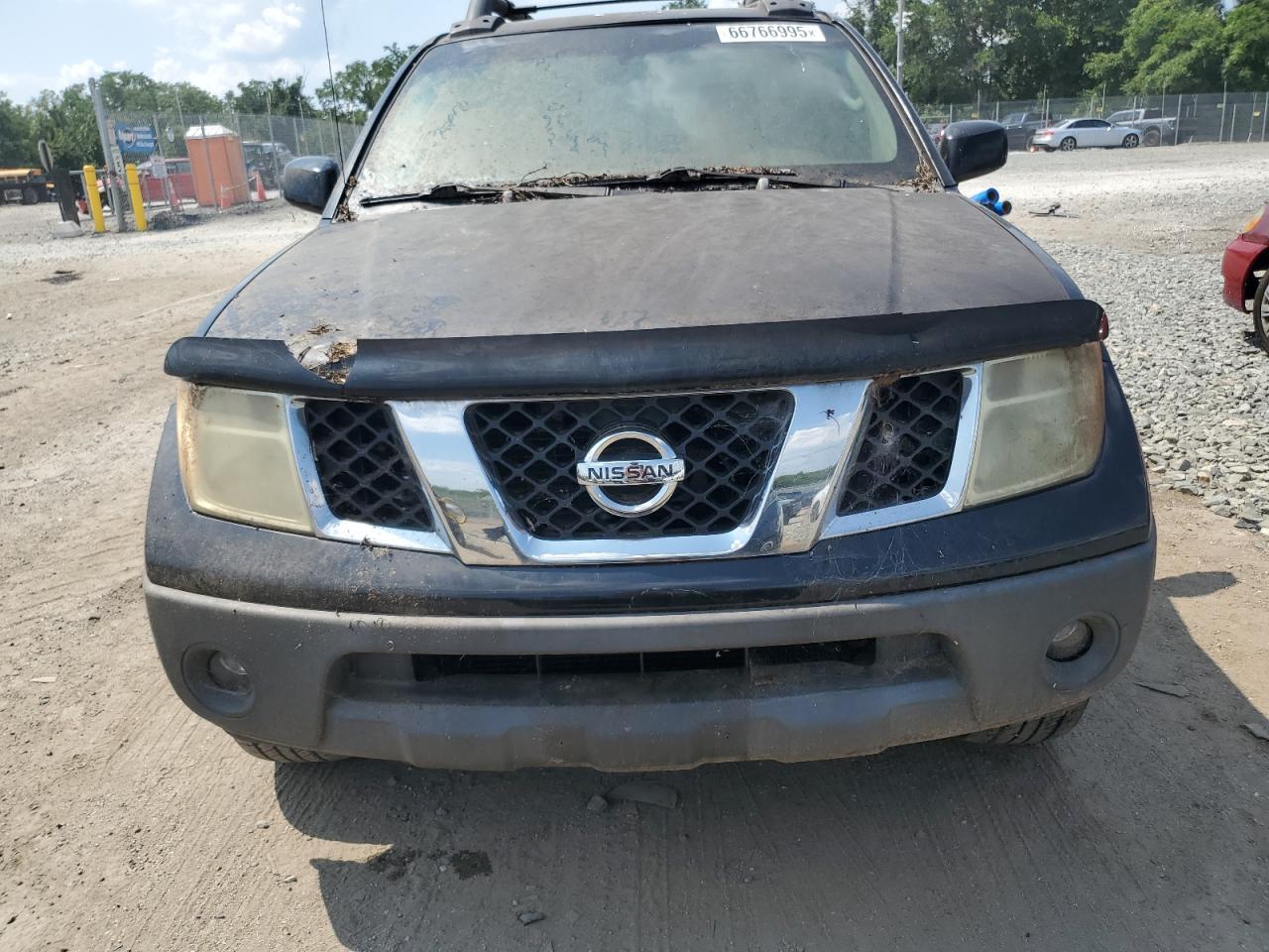 2005 Nissan Frontier Crew Cab Le - Image 5