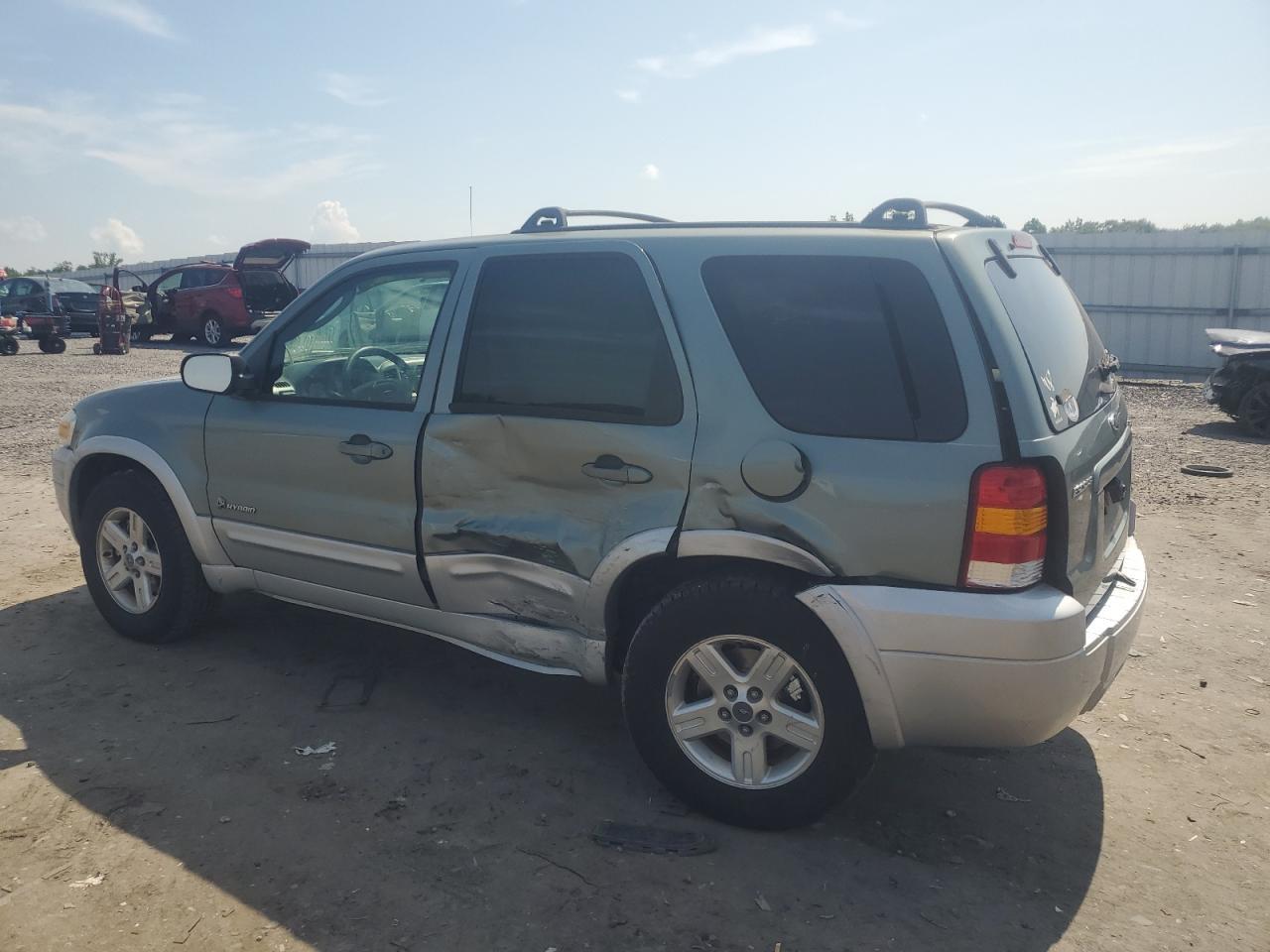 2005 Ford Escape Hev - Image 2