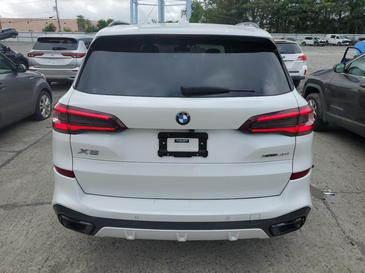 2021 BMW X5 xDrive40I - Фото 6