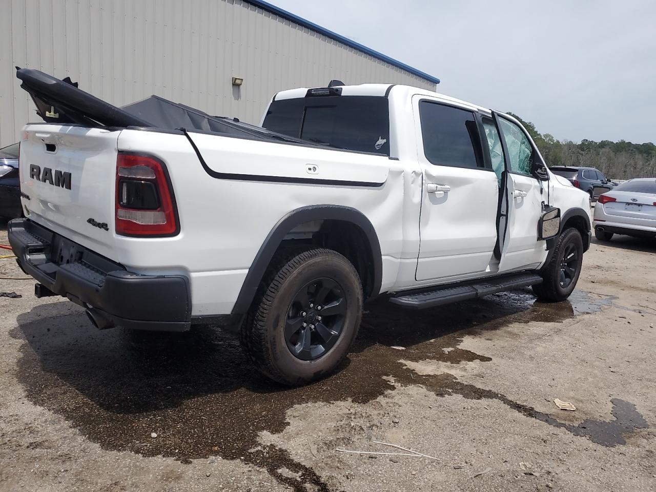 2022 Ram 1500 Rebel - Фото 3