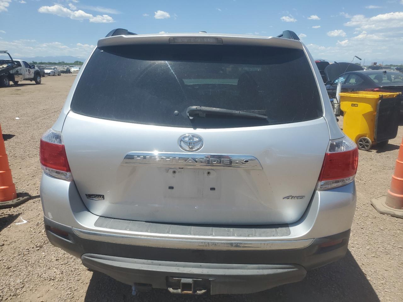 2012 Toyota Highlander Base - Image 6