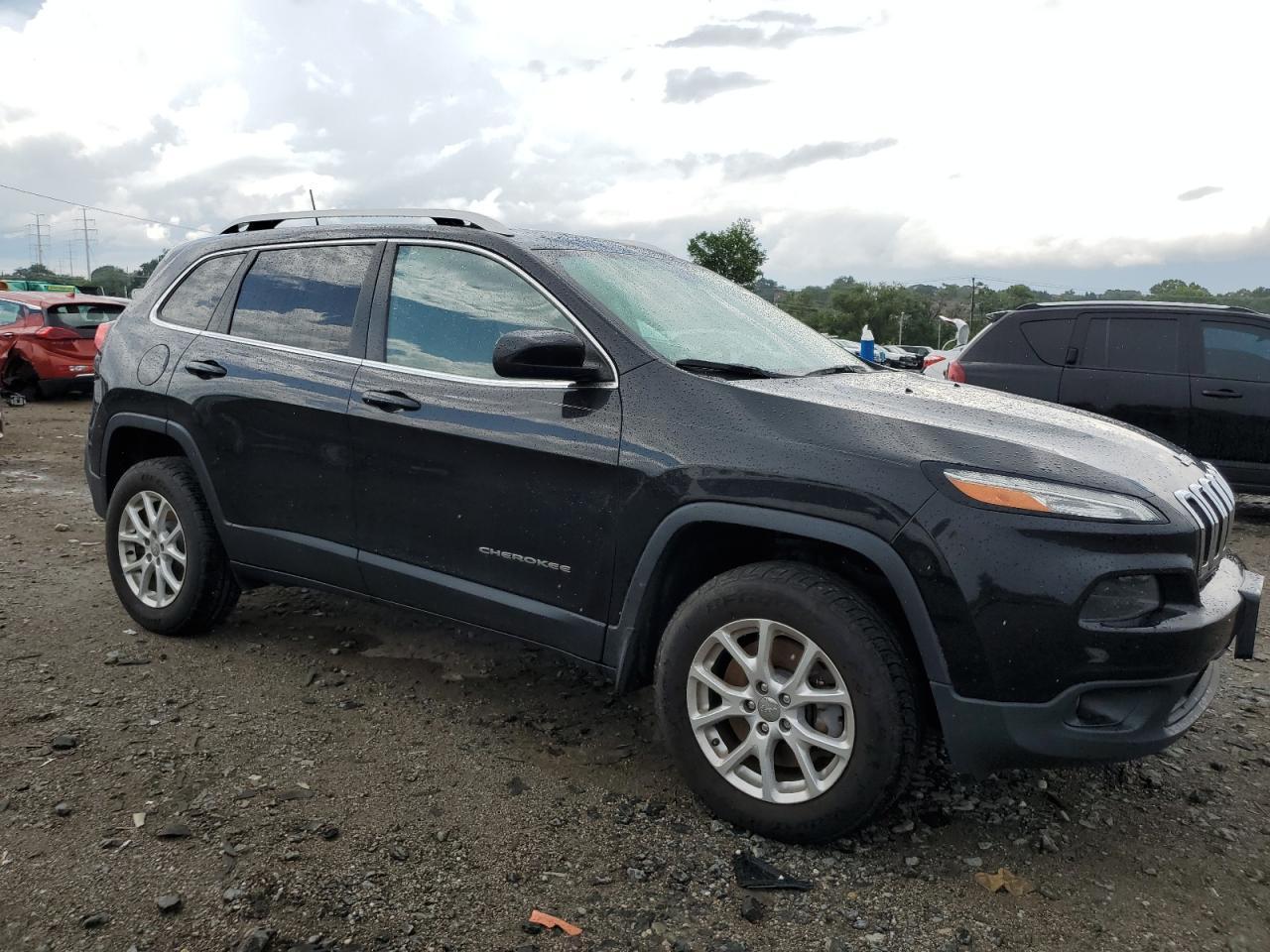 2016 Jeep Cherokee Latitude - Фото 4