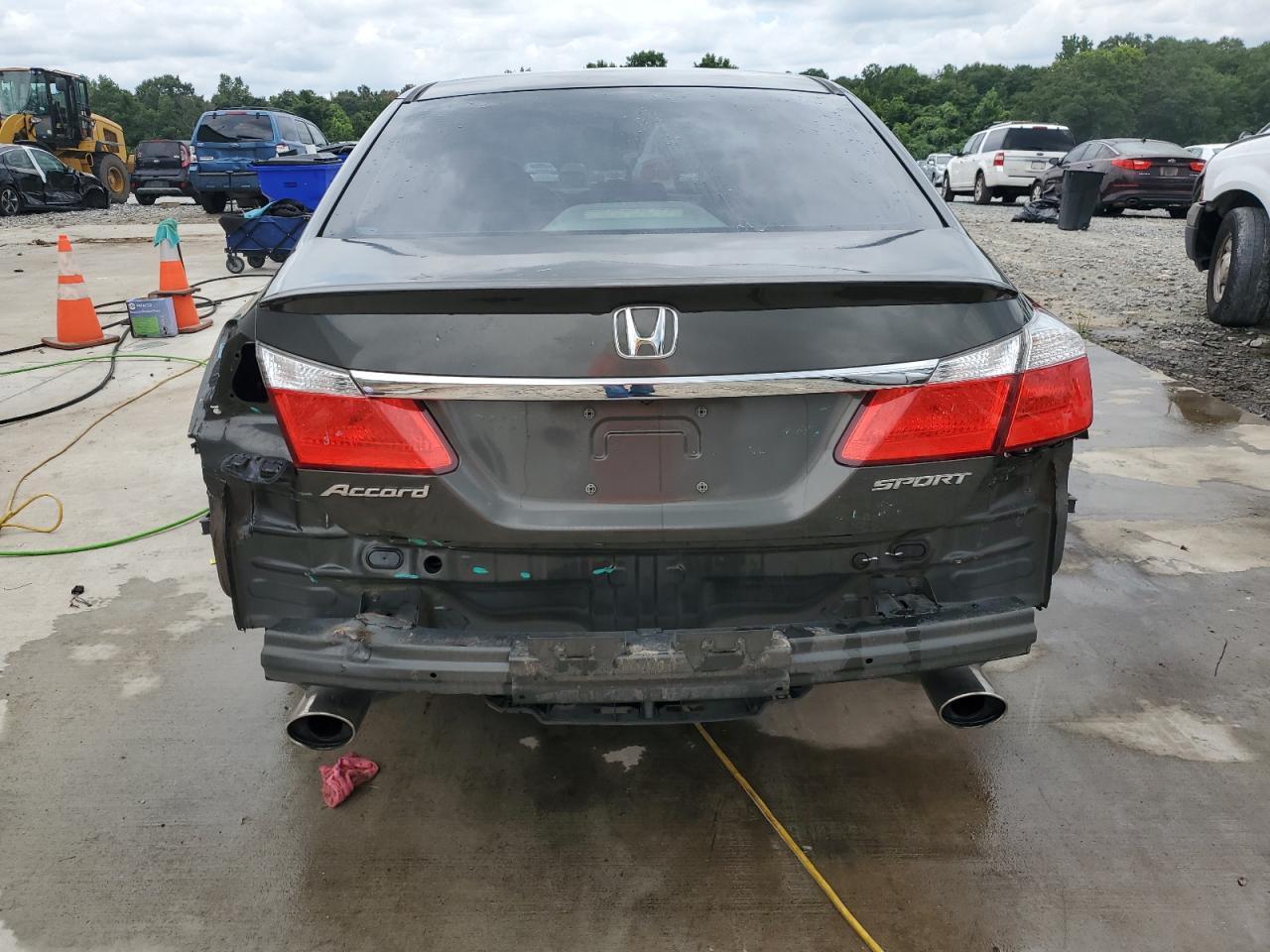 2013 Honda Accord Sport - Image 6