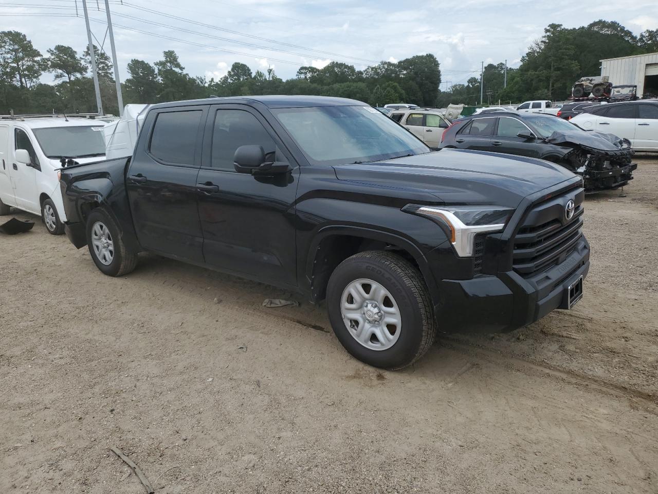 2025 Toyota Tundra Crewmax Sr - Фото 4