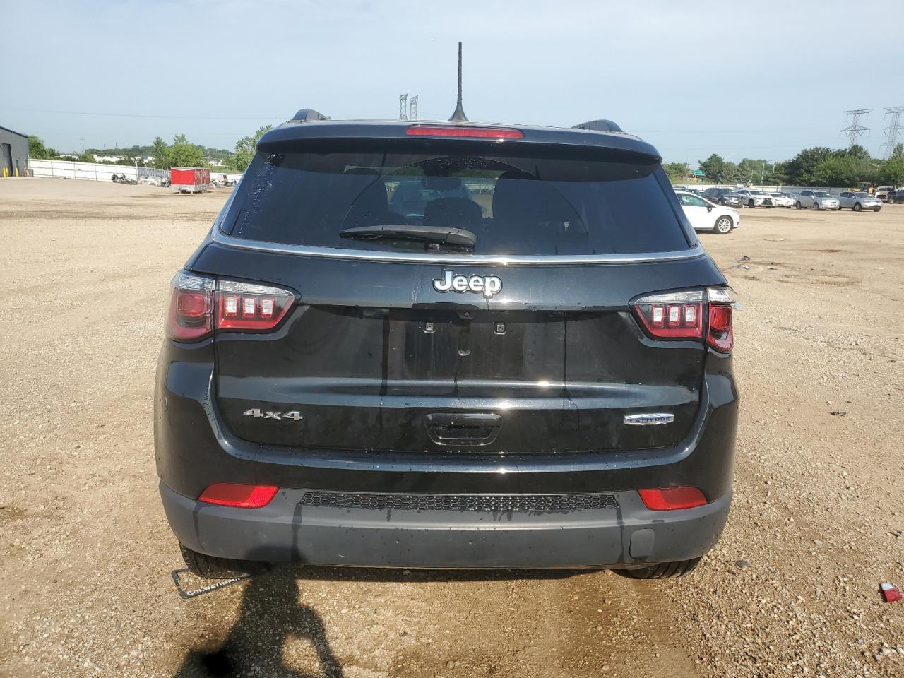 2022 Jeep Compass Latitude - Фото 6