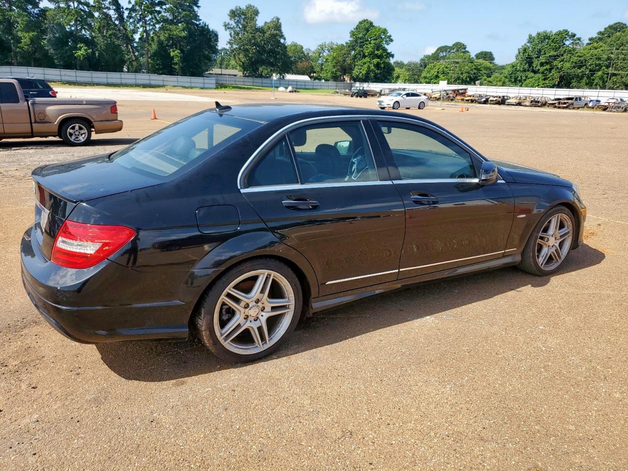 2012 Mercedes-Benz C 250 - Фото 3