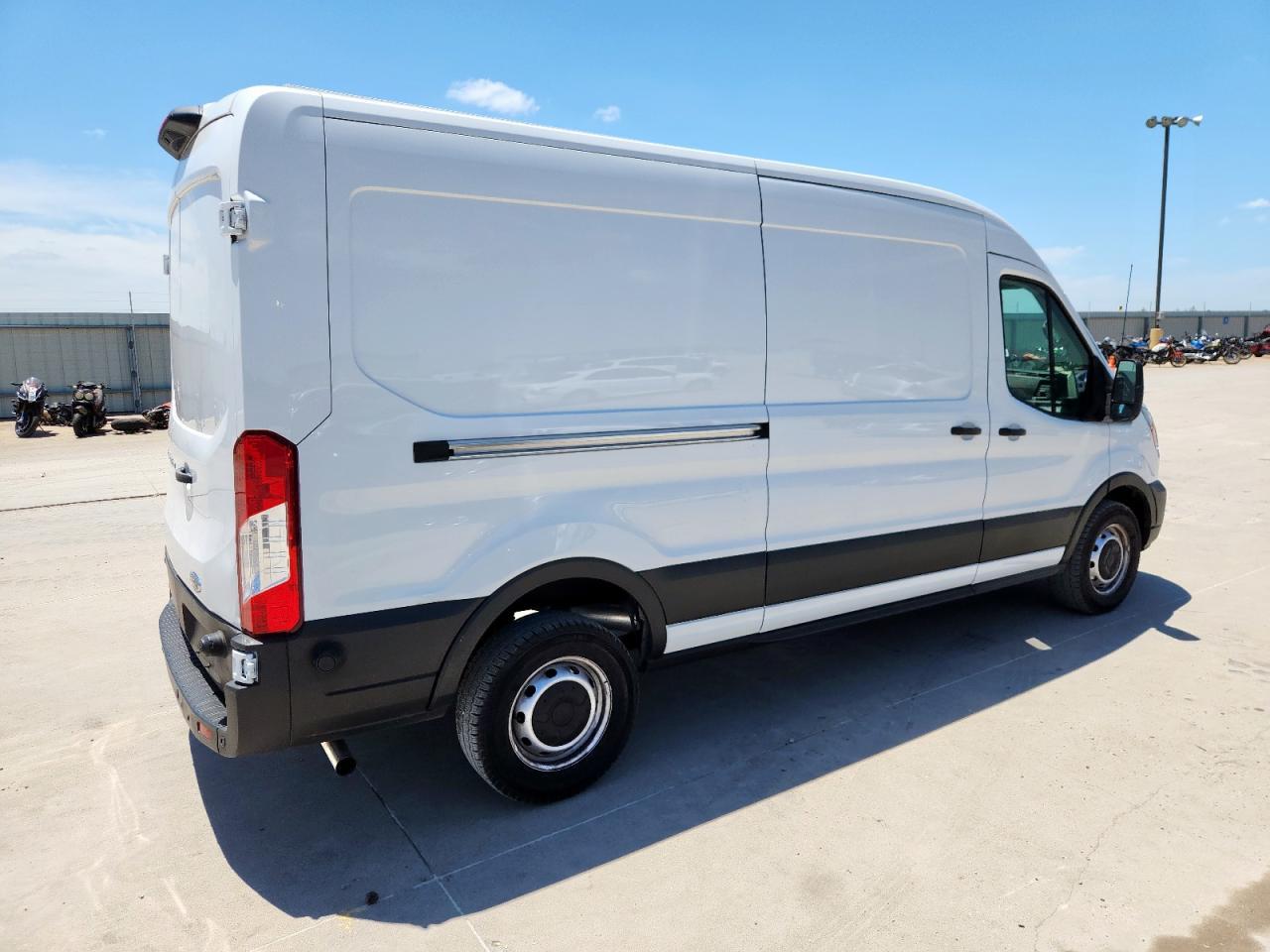 2024 Ford Transit T-250 - Image 3