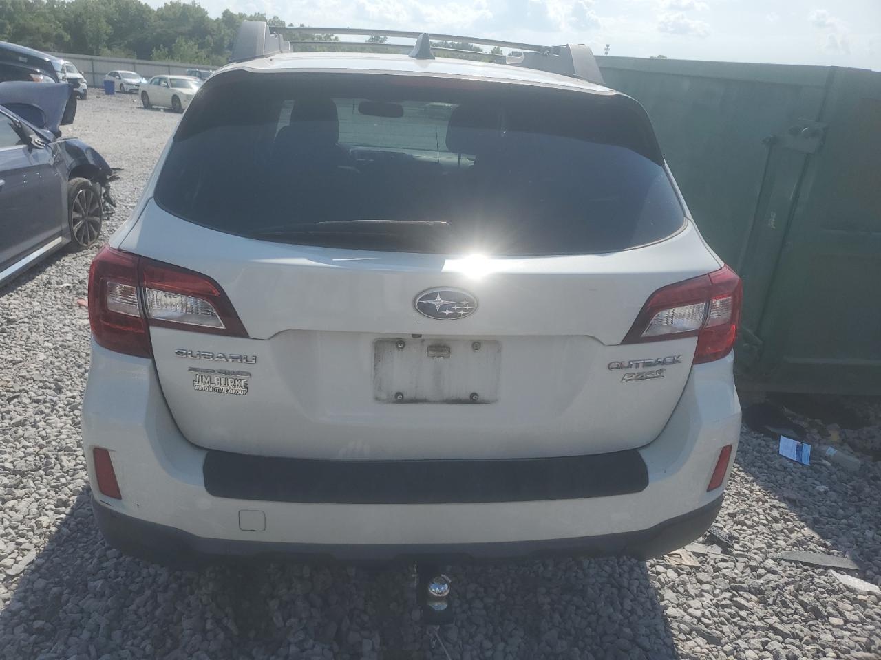 2017 Subaru Outback 2.5I Limited - Image 6