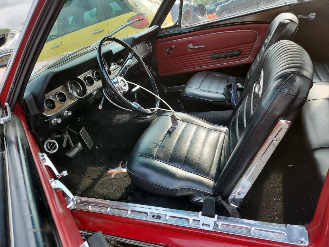 1966 Ford Mustang - Фото 7