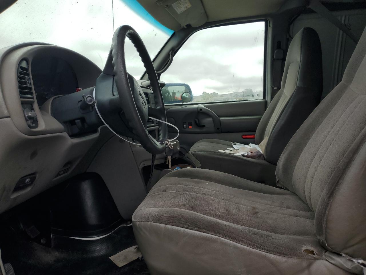 2003 GMC Safari Xt - Фото 7