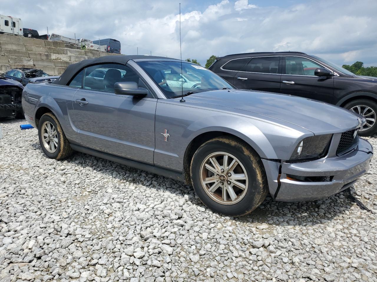 2007 Ford Mustang - Фото 4