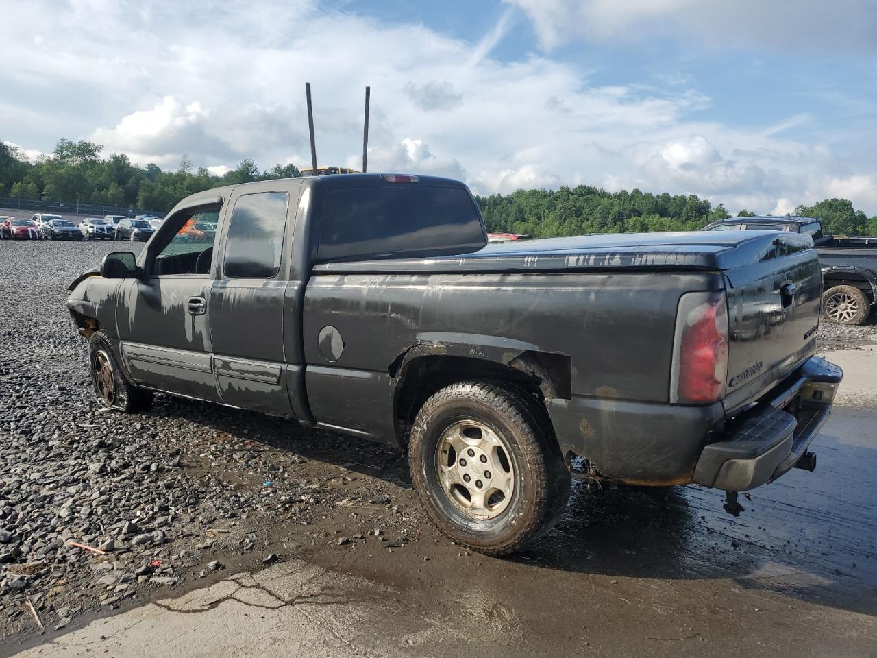 2003 Chevrolet Silverado K1500 - Фото 2