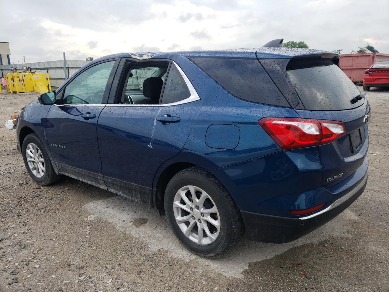 2020 Chevrolet Equinox Lt - Image 2