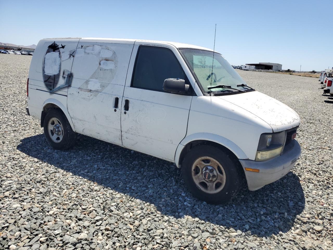 2003 GMC Safari Xt - Фото 4
