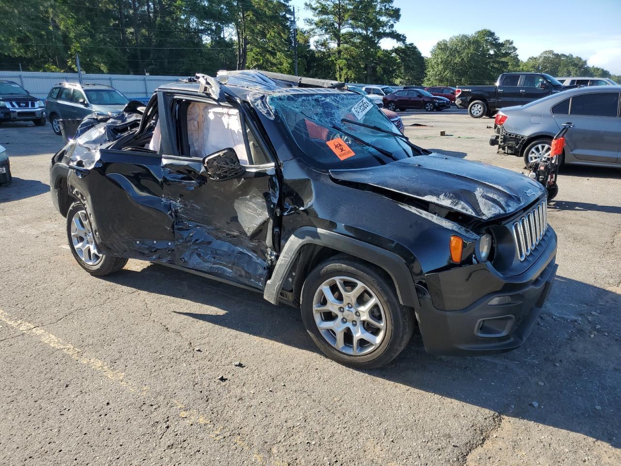 2016 Jeep Renegade Latitude - Image 4