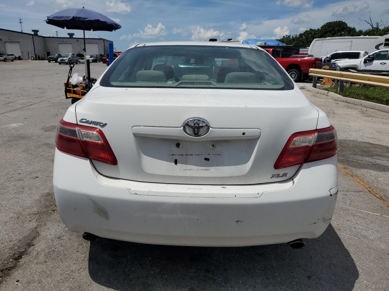 2007 Toyota Camry Le - Image 6