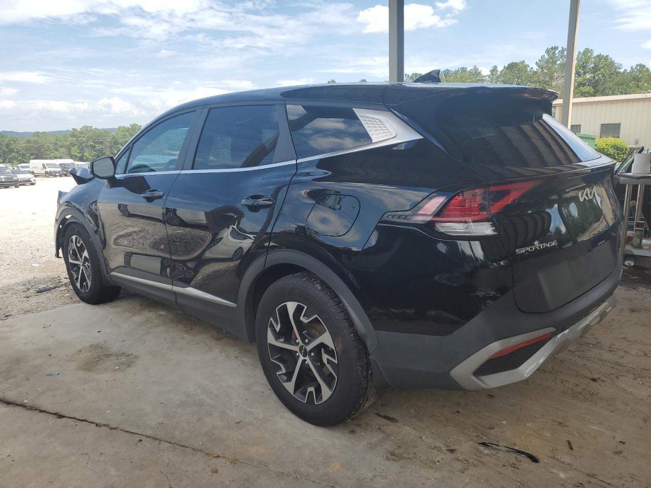 2023 Kia Sportage Ex - Image 2