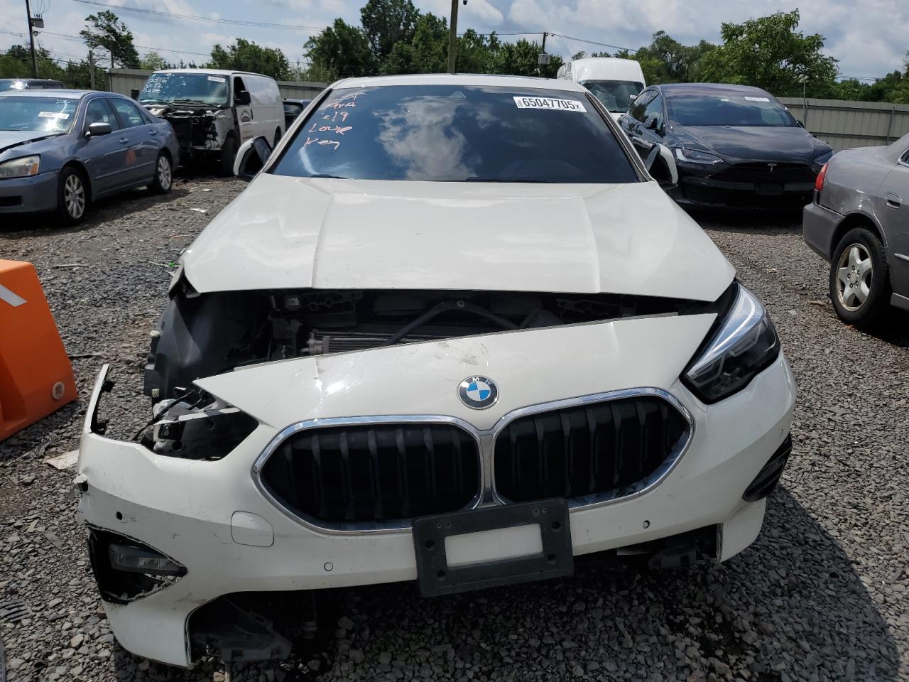2021 BMW 228Xi - Фото 5
