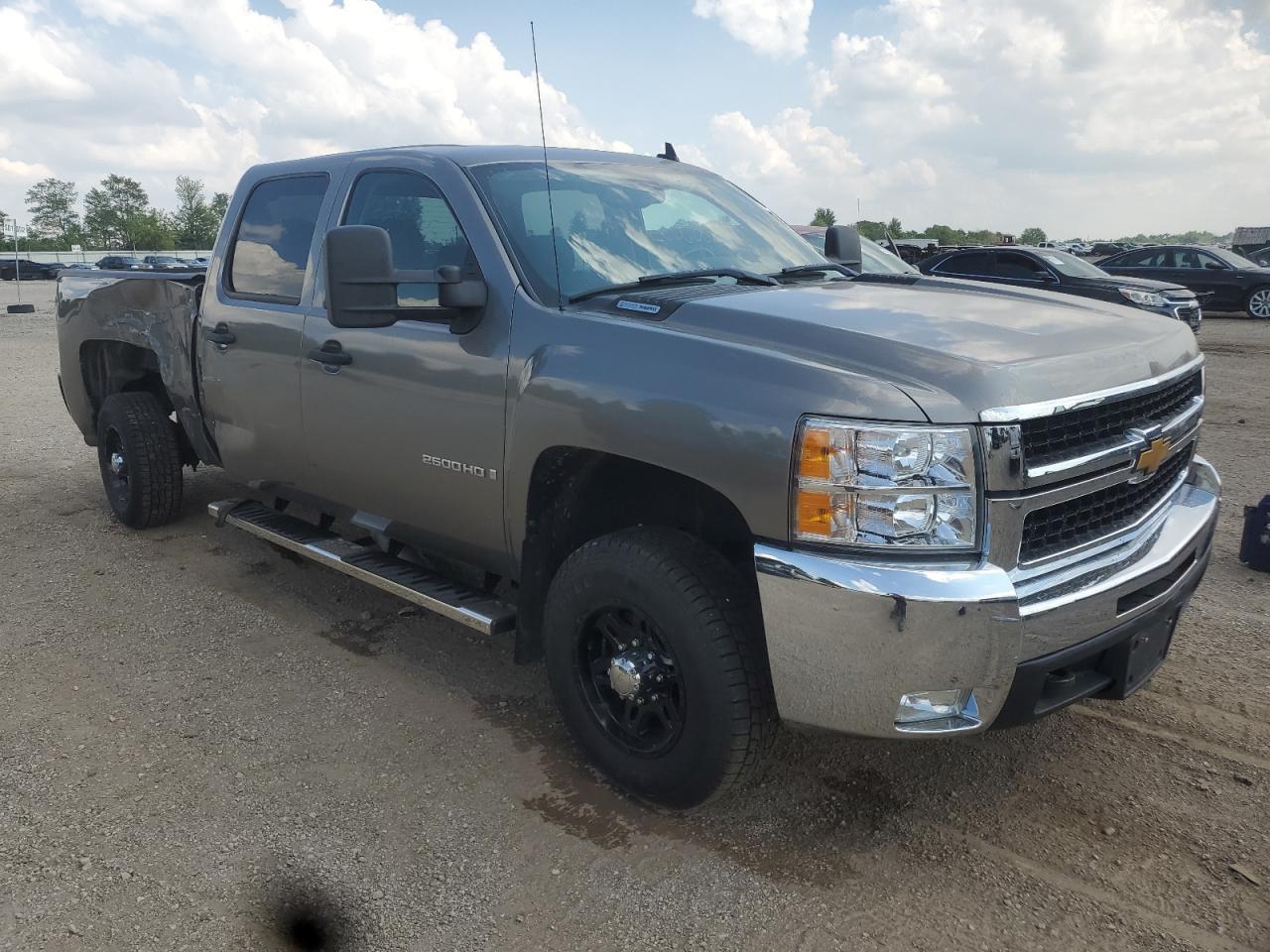 2008 Chevrolet Silverado K2500 Heavy Duty - Image 4