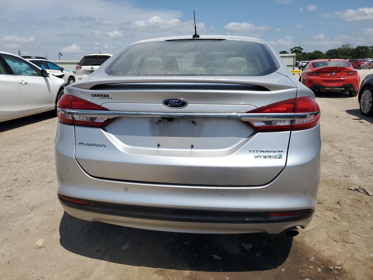 2017 Ford Fusion Titanium Hev - Image 6