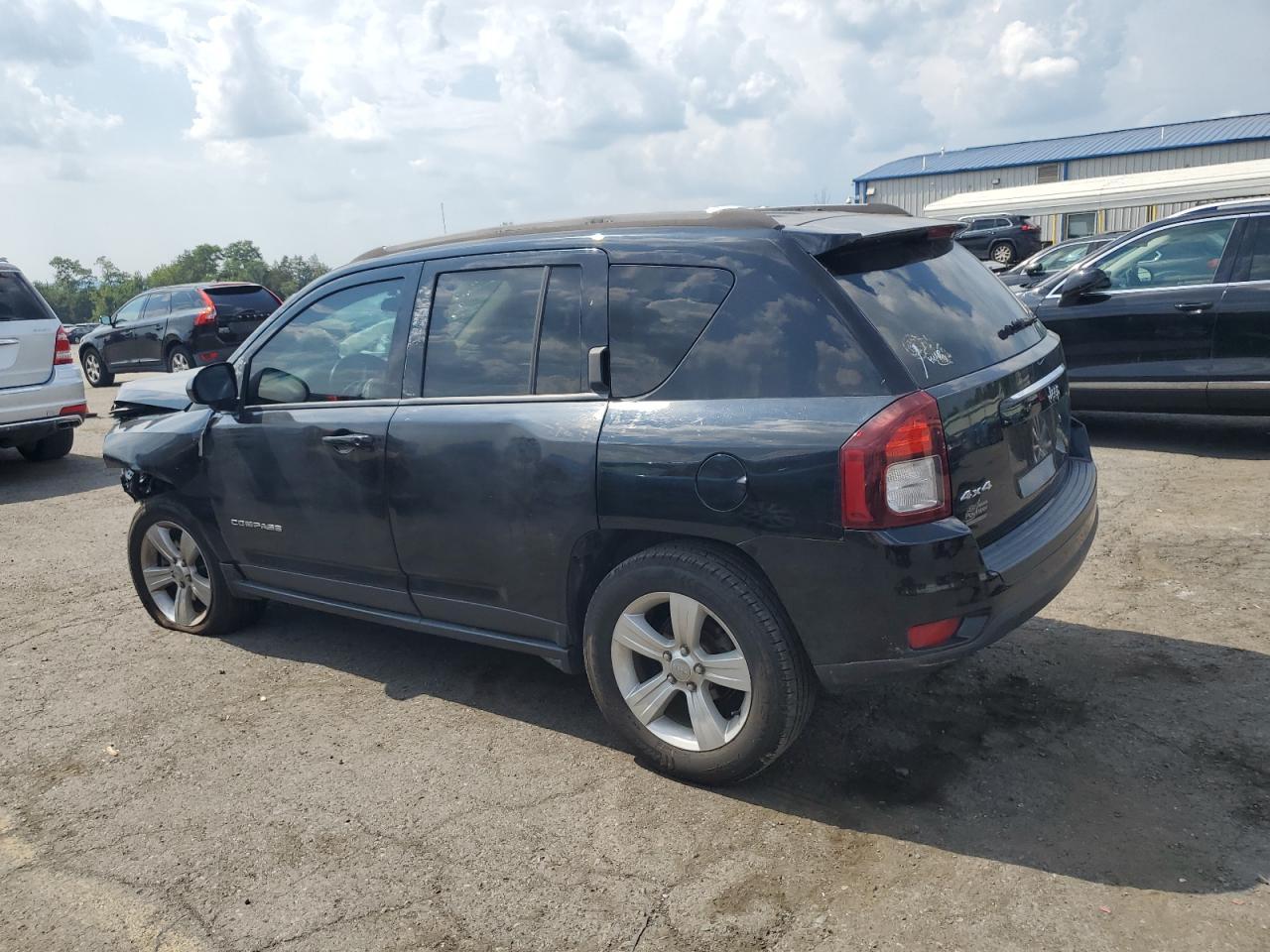 2015 Jeep Compass Sport - Фото 2