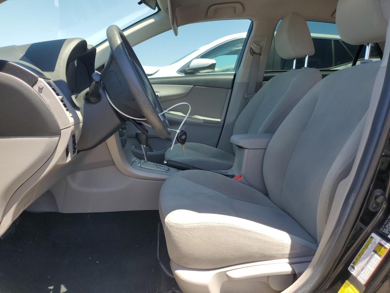 2013 Toyota Corolla Base - Image 7