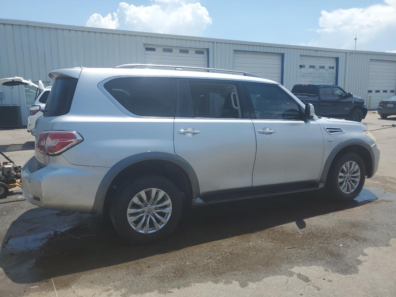 2018 Nissan Armada Sv - Image 3
