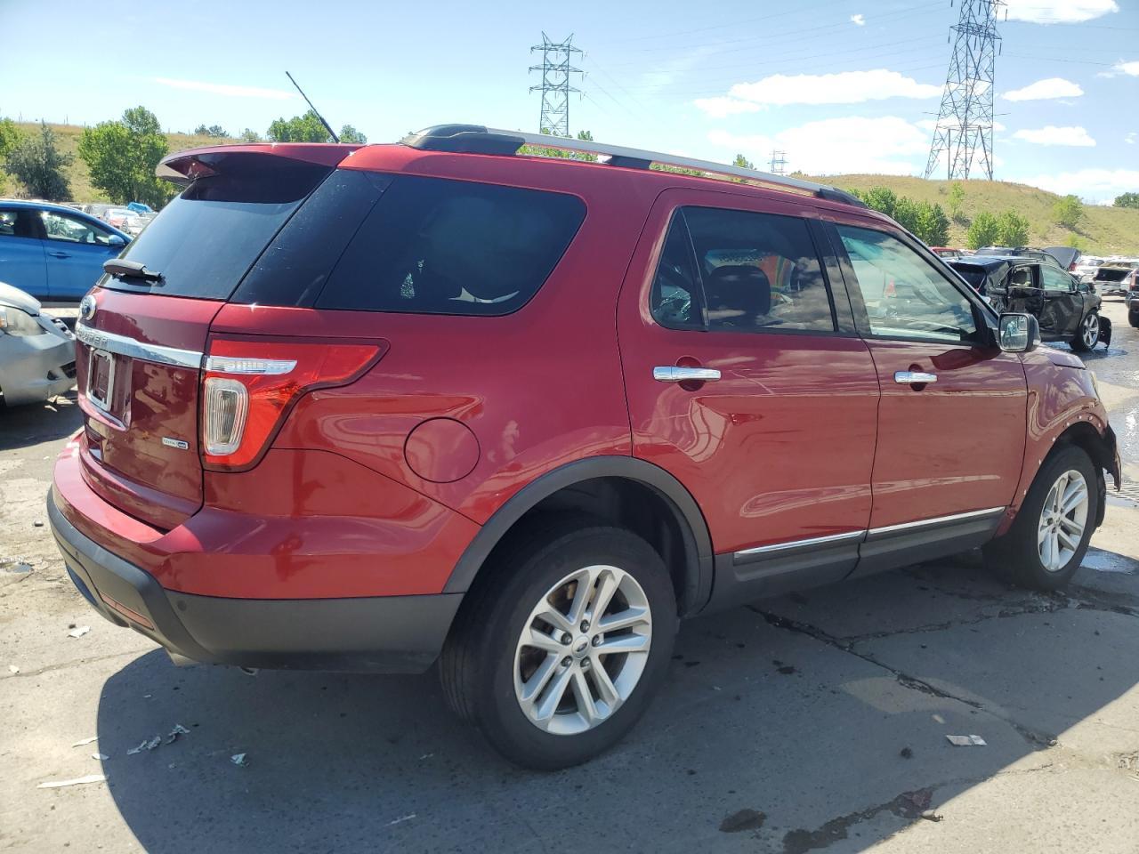 2015 Ford Explorer Xlt - Image 3