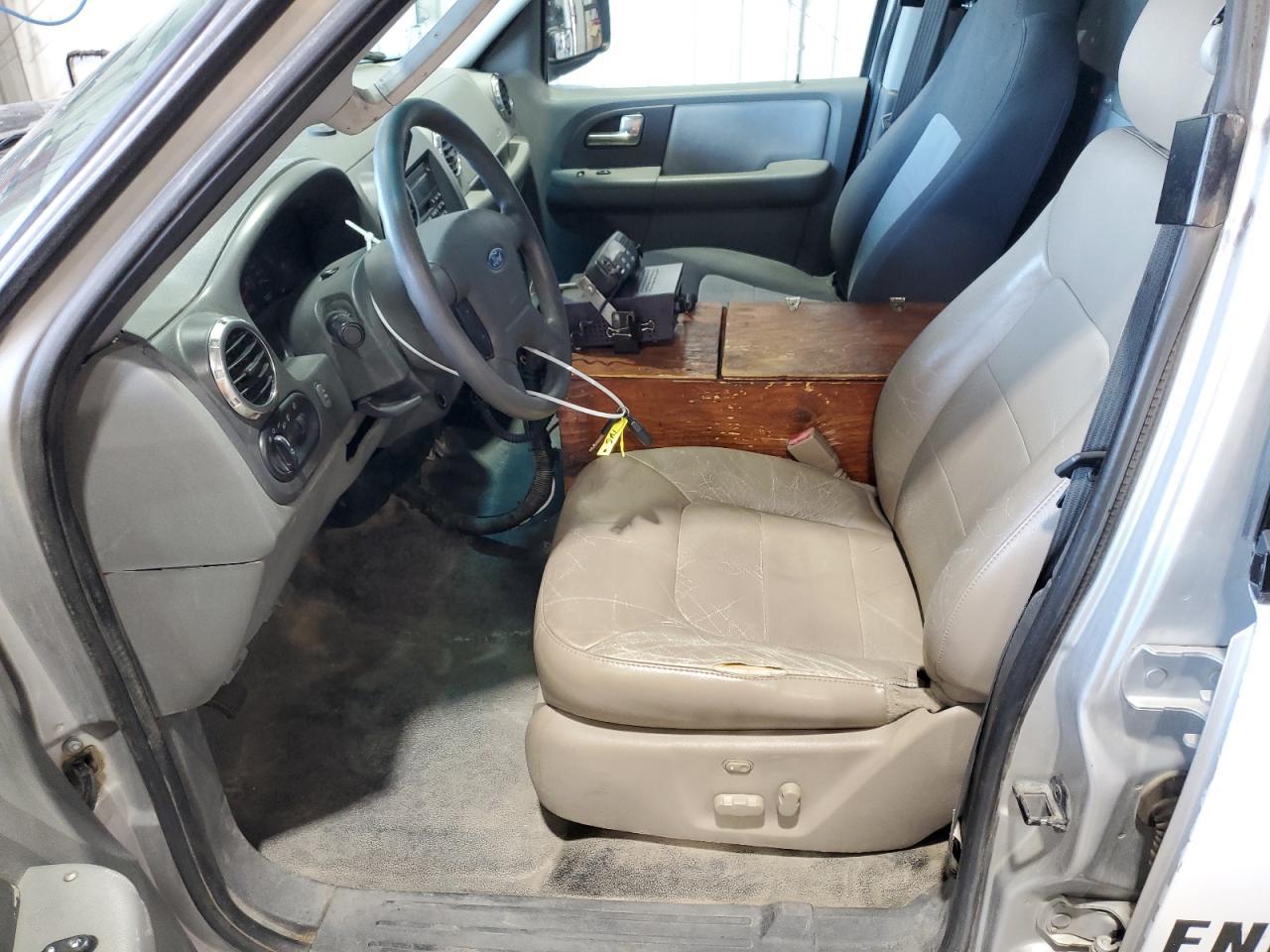 2004 Ford Expedition Xlt - Image 7