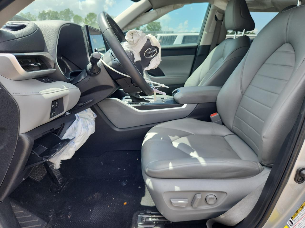 2023 Toyota Highlander L - Фото 7