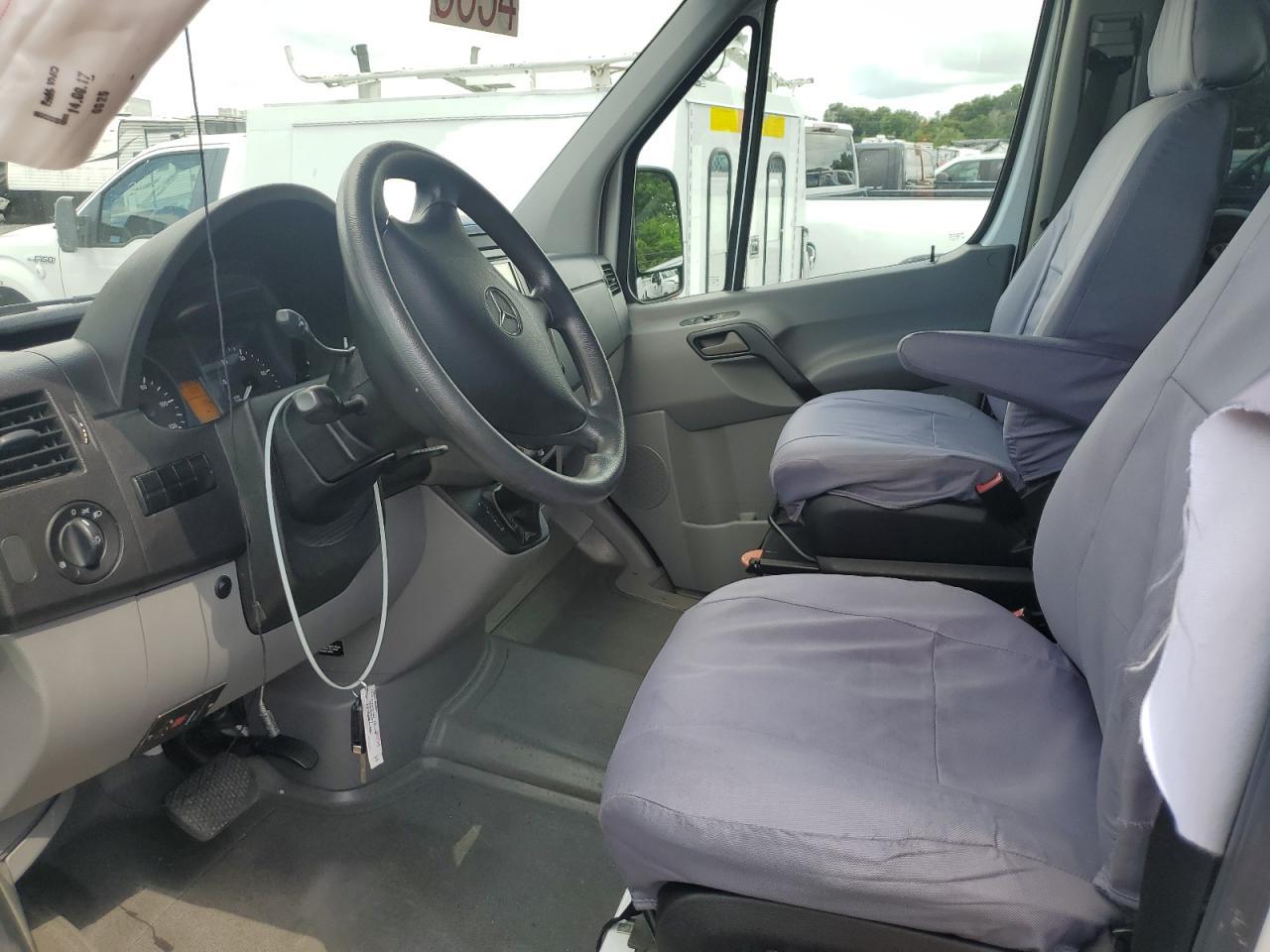 2017 Mercedes-Benz Sprinter 2500 - Фото 7