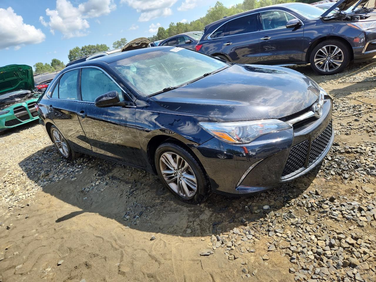 2017 Toyota Camry Le - Image 4