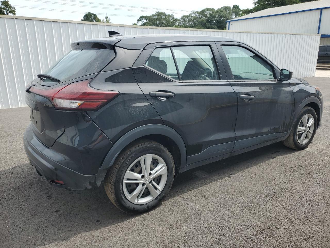 2023 Nissan Kicks S - Image 3