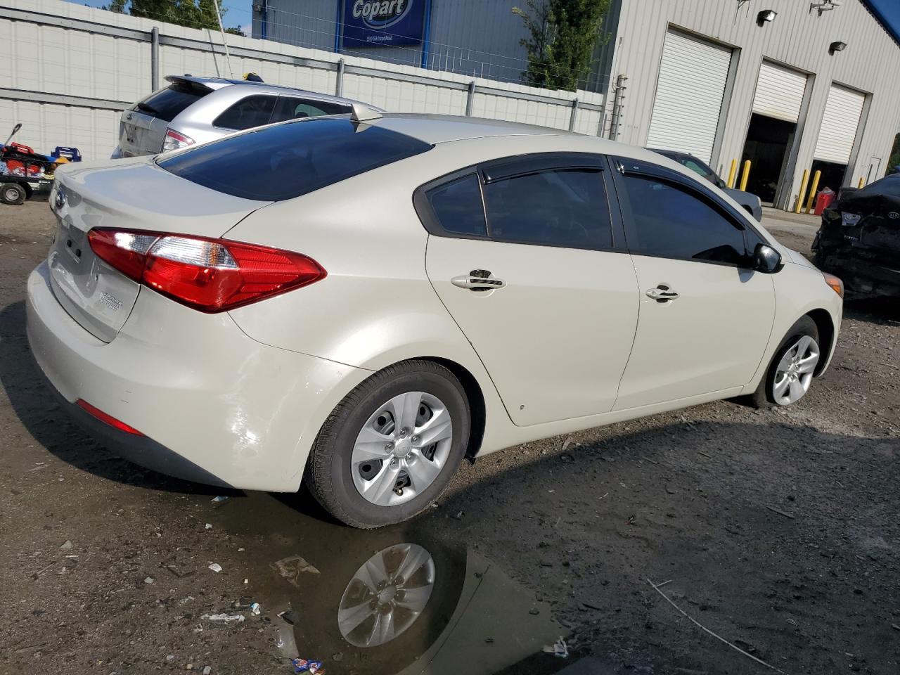 2015 Kia Forte Lx - Image 3