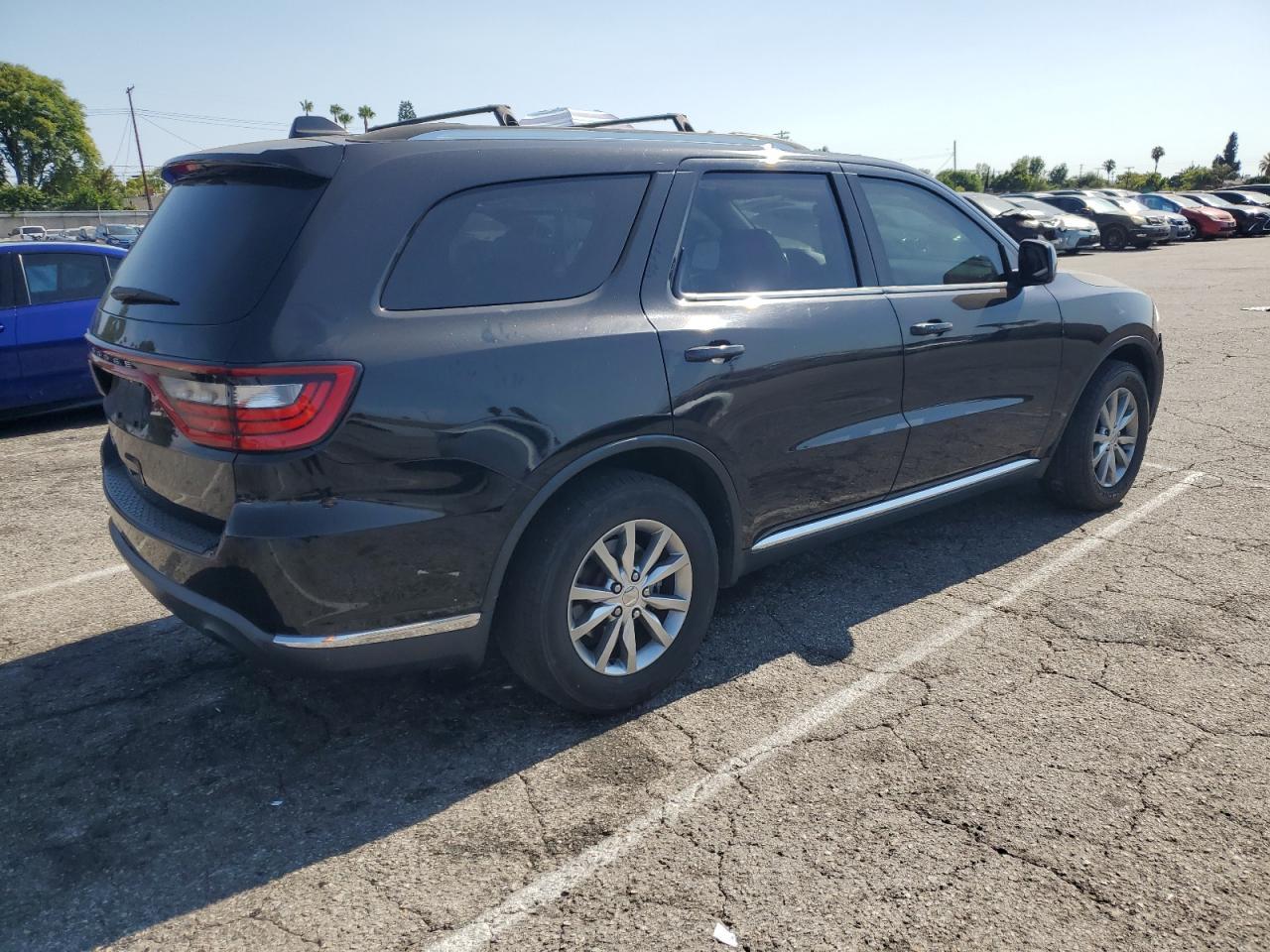 2017 Dodge Durango Sxt - Image 3