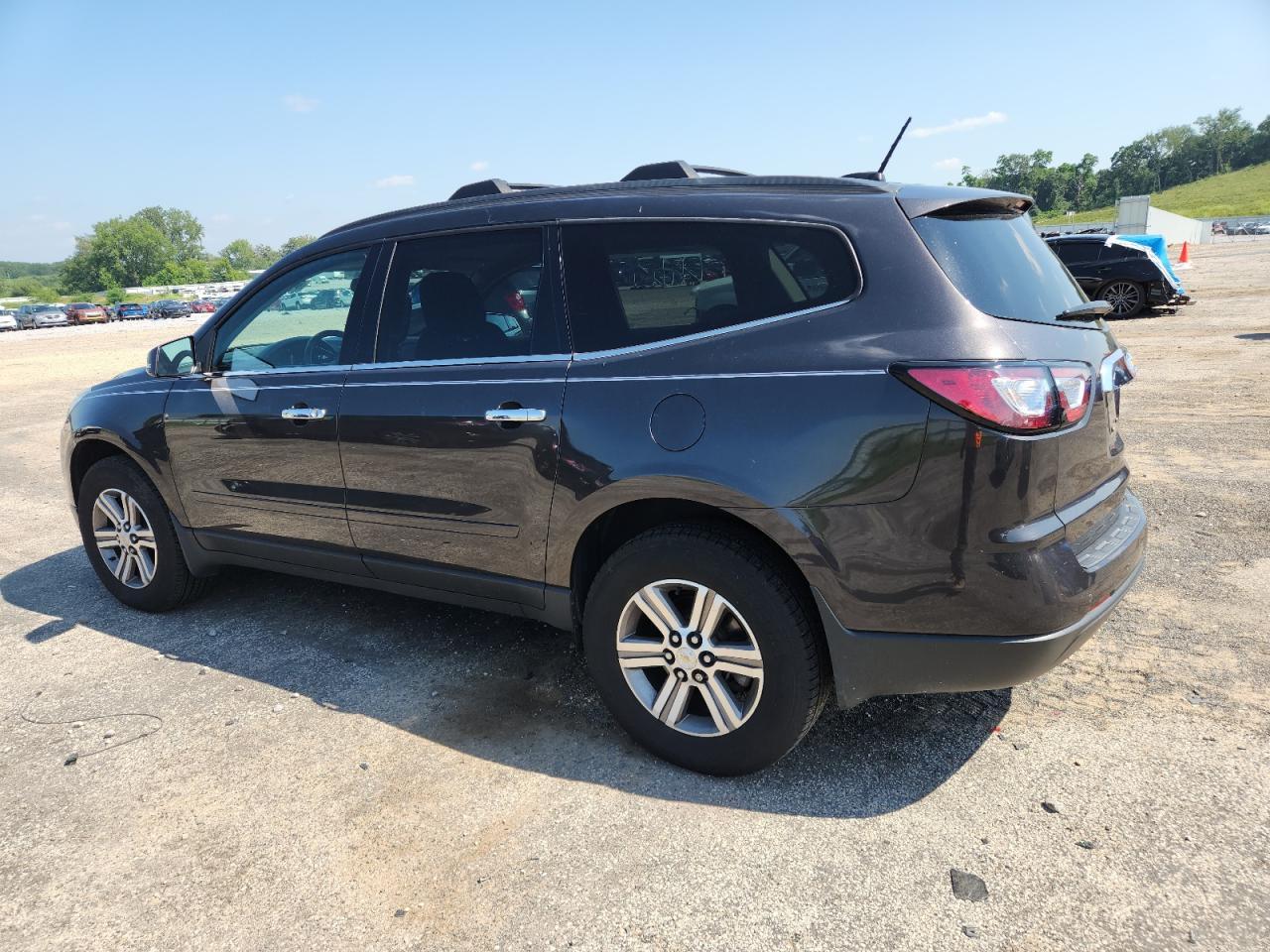 2016 Chevrolet Traverse Lt - Фото 2