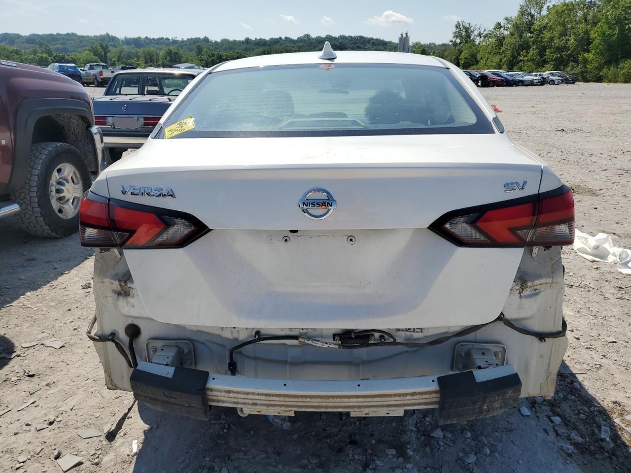 2020 Nissan Versa Sv - Фото 6