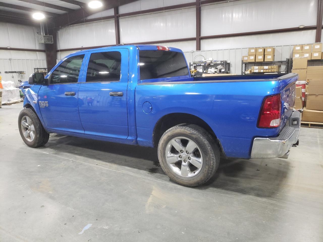 2021 Ram 1500 Classic Tradesman - Фото 2