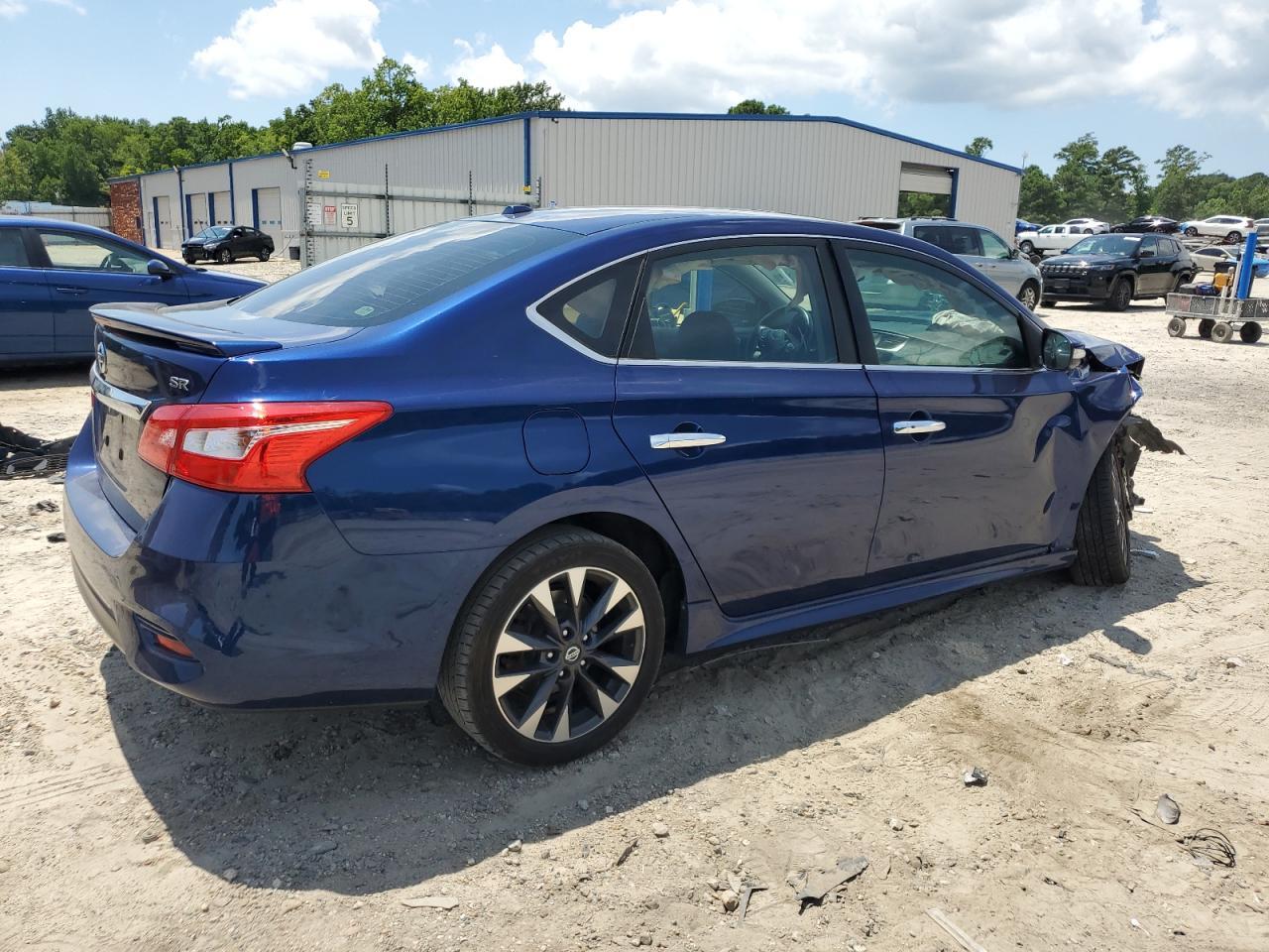 2017 Nissan Sentra S - Фото 3