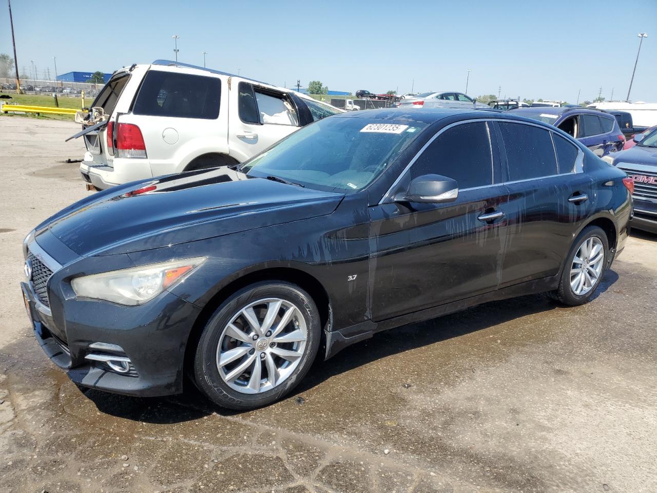 2015 Infiniti Q50 Base