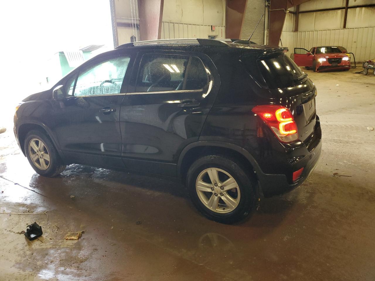 2020 Chevrolet Trax 1Lt - Фото 2