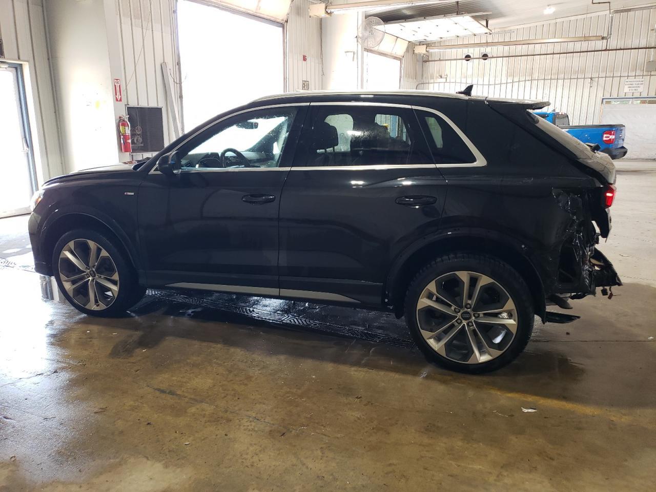 2020 Audi Q3 Premium Plus S-Line - Фото 2