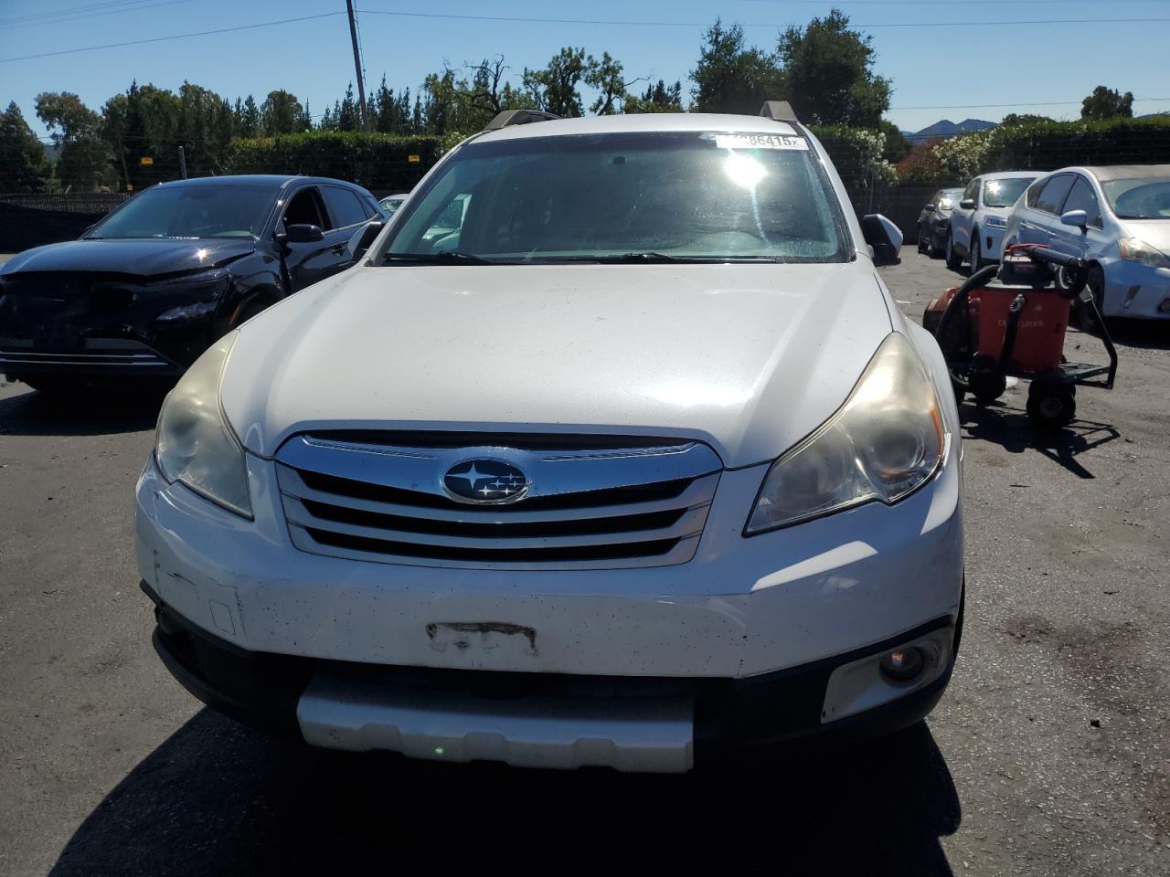 2011 Subaru Outback 2.5I Limited - Фото 5