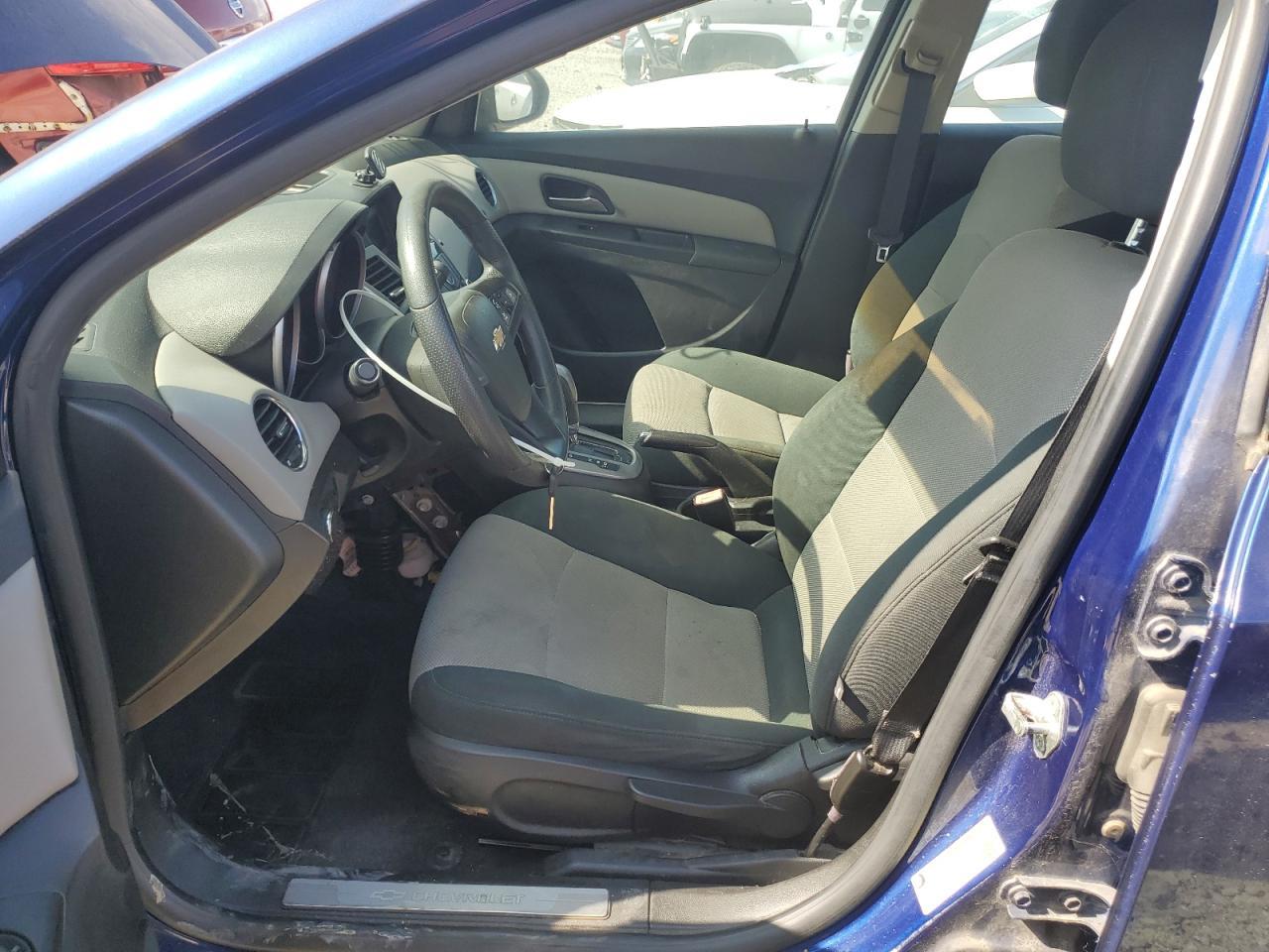 2012 Chevrolet Cruze Ls - Фото 7